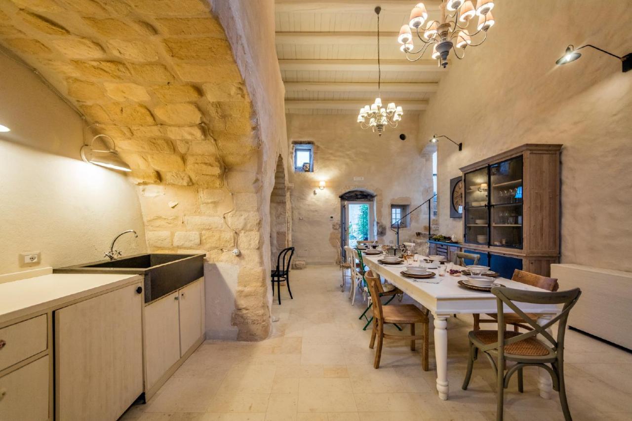 Terre Di Cavalusi Relais Guest House ดอนนาฟูกาตา ภายนอก รูปภาพ