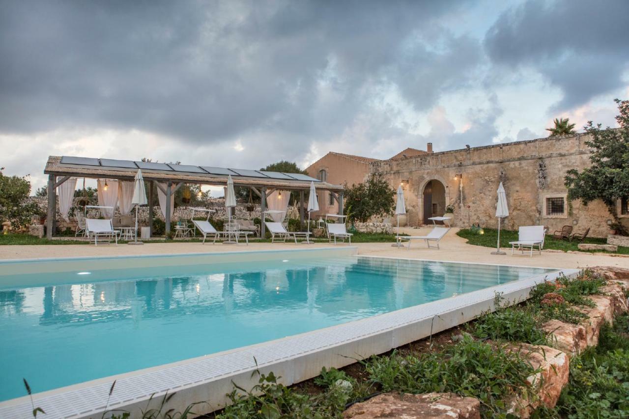 Terre Di Cavalusi Relais Guest House ดอนนาฟูกาตา ภายนอก รูปภาพ