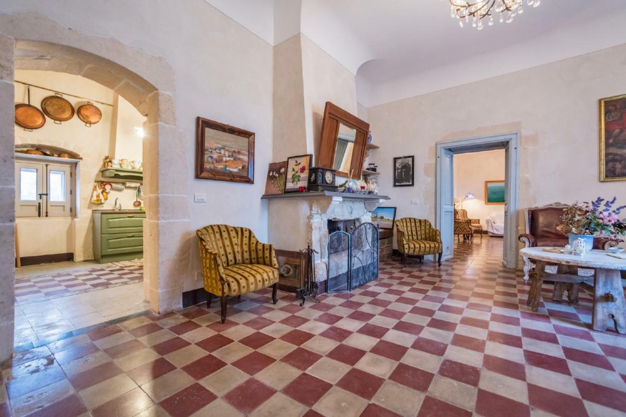Terre Di Cavalusi Relais Guest House ดอนนาฟูกาตา ภายนอก รูปภาพ