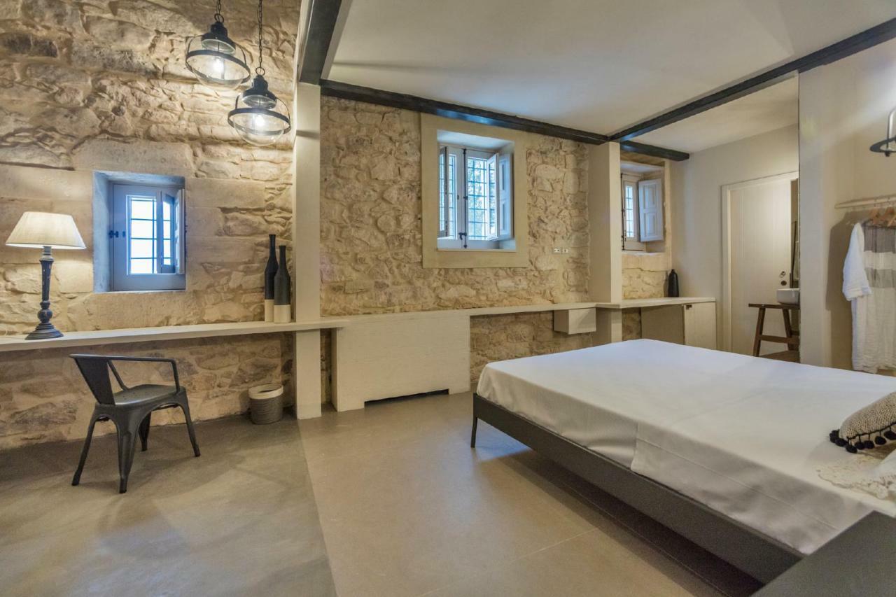 Terre Di Cavalusi Relais Guest House ดอนนาฟูกาตา ภายนอก รูปภาพ