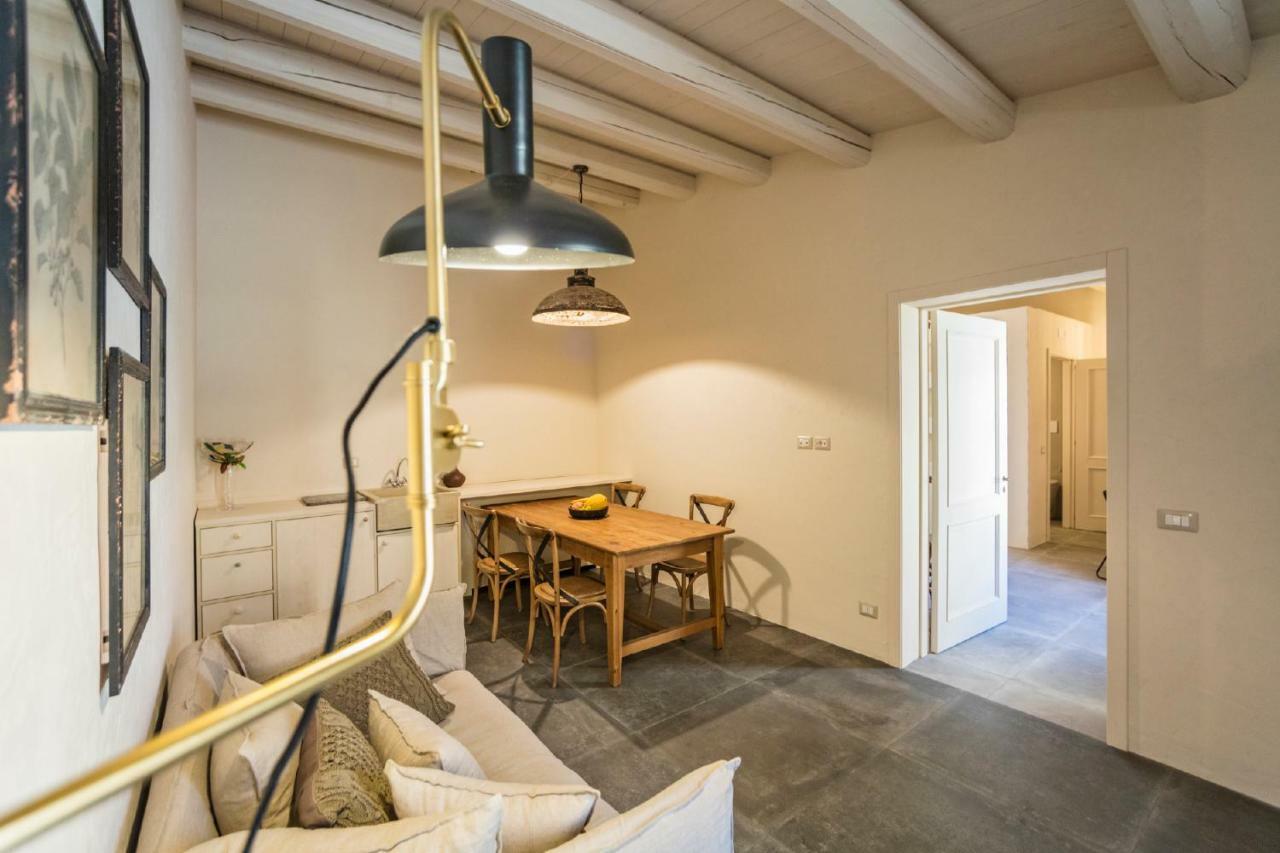 Terre Di Cavalusi Relais Guest House ดอนนาฟูกาตา ภายนอก รูปภาพ